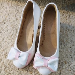 Cute white and pink heels